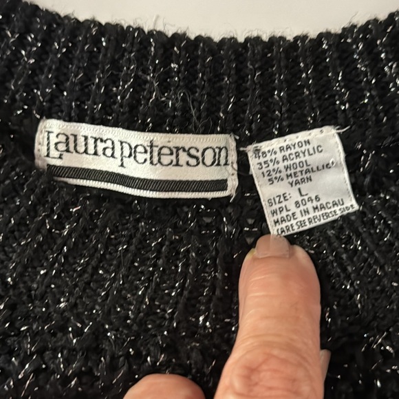 LAURA PETERSON. Thick Black Metallic Sweater. Long Sleeves. Size L. Roun… - Picture 6 of 9